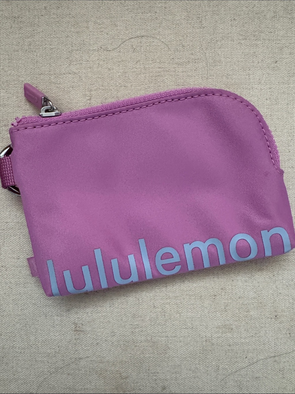 lululemon Mini Pouch Zip Wallet Clip-On Keychain Card Holder